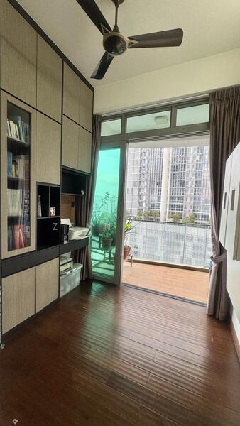 Kingsford Hillview Peak, 103 Hillview Rise, 3 Bedrooms, 1,076 sqft, Condominium For Rent, by Zenn Tan, 25599933 - Study - PropertyGuru.com.sg