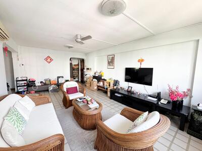 For Sale - 106 Jurong East Street 13