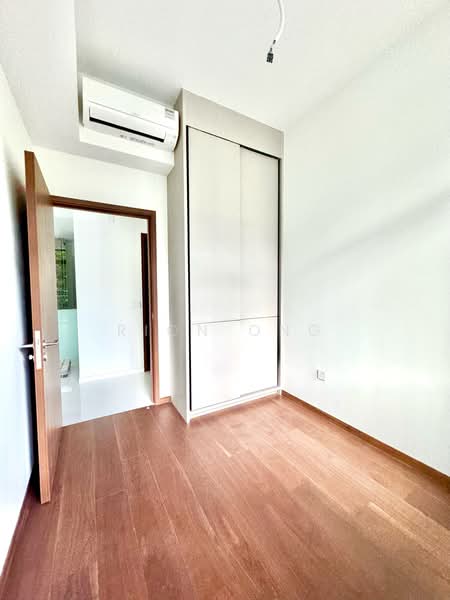 Phoenix Residences, 81 Phoenix Avenue, 2 Bedrooms, 721 sqft, Condominium For Rent, by Rion Ong, 25600548 - PropertyGuru.com.sg