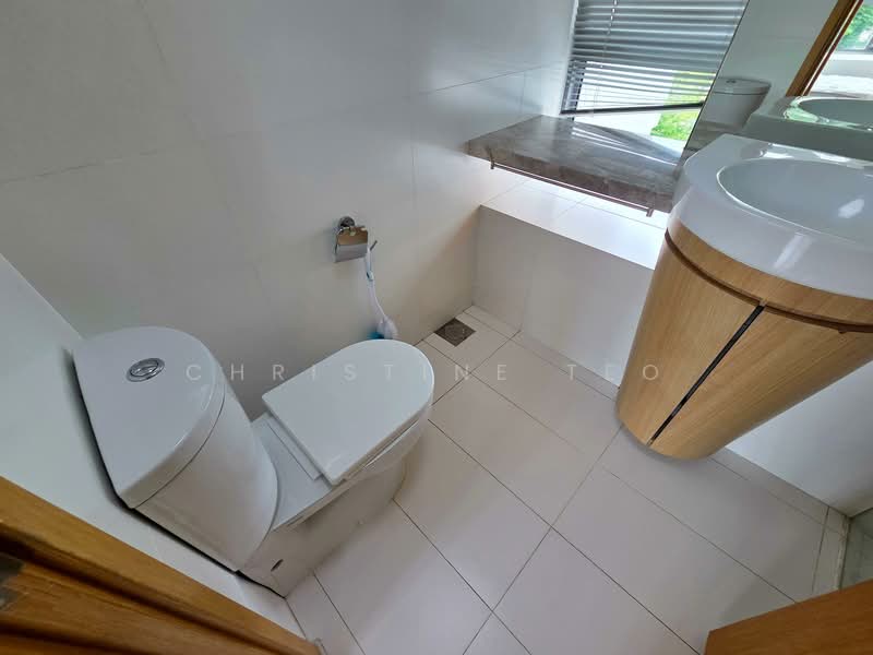 One-North Residences, 7 One-North Gateway, 2 Bedrooms, 1,033 sqft, Apartment For Rent, by Christine Teo, 25600591 - Bathroom - PropertyGuru.com.sg