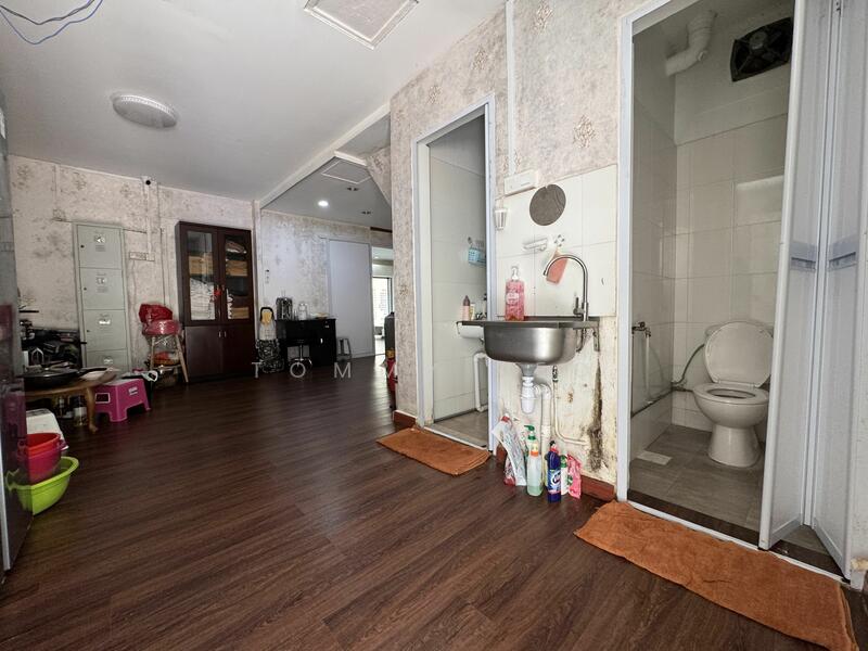 129 Kim Tian Road, 129 Kim Tian Road, 1,765 sqft, Shop / Shophouse For Sale, by Tommy Teo, 25600630 - CommercialGuru.com.sg