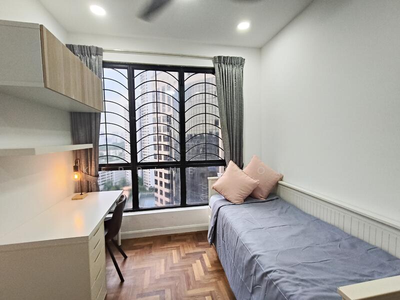 Heritage View, 10 Dover Rise, Room Rental, 120 sqft, Condominium For Rent, by Kerrine Thong, 25600757 - PropertyGuru.com.sg