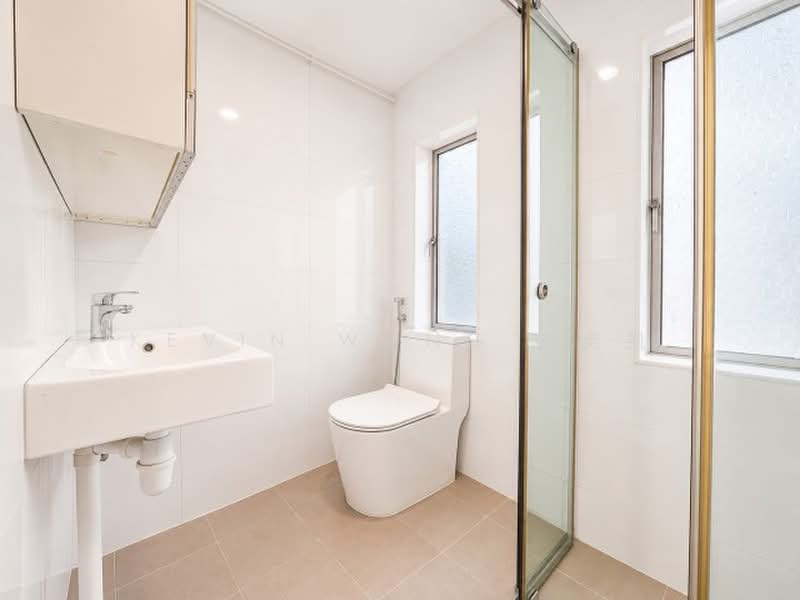 65 Tiong Poh Road, 65 Tiong Poh Road, 3 Bedrooms, 958 sqft, HDB Flat For Rent, by Kevin Wong 王奕凯, 25600899 - Bathroom - PropertyGuru.com.sg