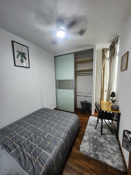 For Rent - The Lakeshore