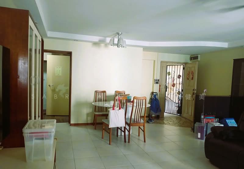 204A Compassvale Drive HDB Flat For Sale at S$ 710,000 | PropertyGuru Singapore - Living Room