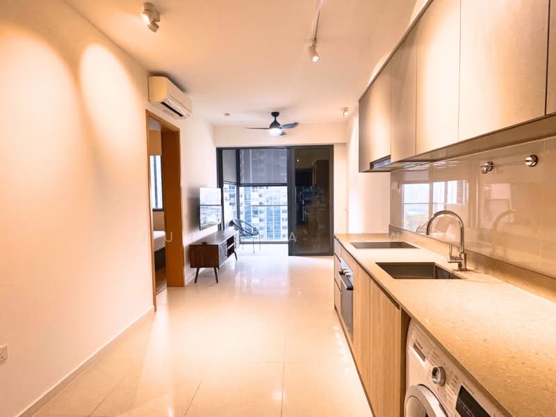 Twin VEW, 93 West Coast Vale, 1 Bedroom, 570 sqft, Condominium For Sale, by Juliana Low, 25601058 - PropertyGuru.com.sg