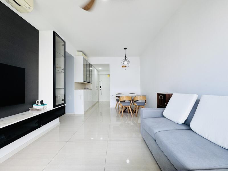 Riversound Residence, 5 Sengkang East Avenue, 3 Bedrooms, 904 sqft, Condominium For Rent, by Patrick Neo, 25601635 - Living Room - PropertyGuru.com.sg