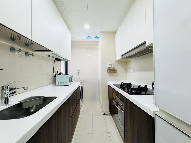 Riversound Residence, 5 Sengkang East Avenue, 3 Bedrooms, 904 sqft, Condominium For Rent, by Patrick Neo, 25601635 - Kitchen - PropertyGuru.com.sg
