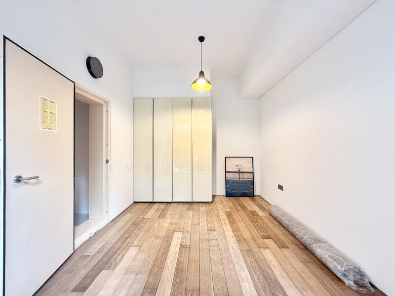 For Rent - The Holland Collection