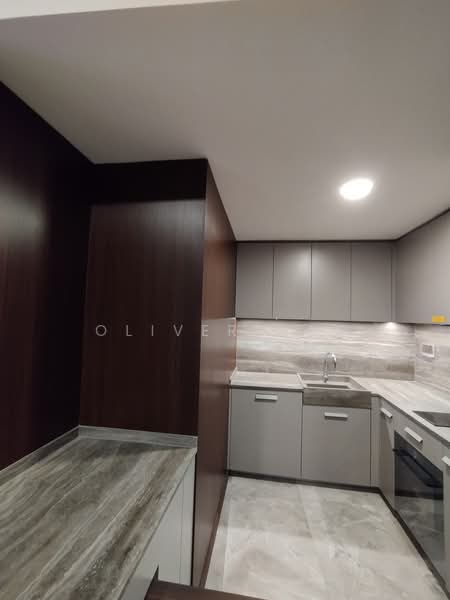 Pasir Ris 8, 20 Pasir Ris Drive 8, 2 Bedrooms, 775 sqft, Condominium For Sale, by Oliver Hay, 25601953 - Kitchen - PropertyGuru.com.sg