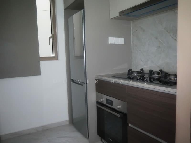 Pasir Ris 8, 20 Pasir Ris Drive 8, 2 Bedrooms, 775 sqft, Condominium For Sale, by Oliver Hay, 25601953 - Kitchen - PropertyGuru.com.sg