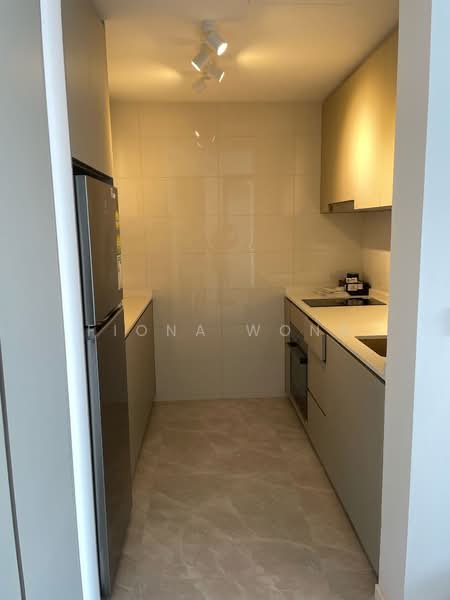 Clavon, 6 Clementi Avenue 1, 2 Bedrooms, 678 sqft, Condominium For Rent, by Fiona Wong, 25602014 - Tuck away Kitchen - PropertyGuru.com.sg