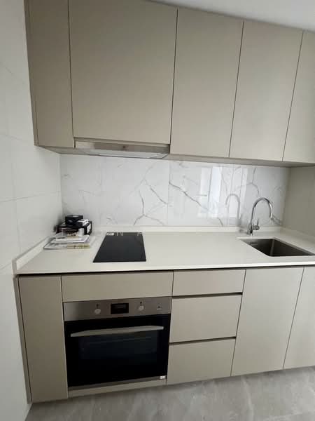 Clavon, 6 Clementi Avenue 1, 2 Bedrooms, 678 sqft, Condominium For Rent, by Fiona Wong, 25602014 - Kitchen - PropertyGuru.com.sg