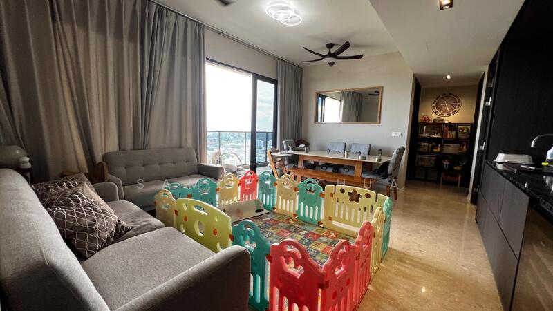 Avenue South Residence, 1 Silat Avenue, 4 Bedrooms, 1,496 sqft, Condominium For Sale, by Samuel Phua, 25602068 - Living Room - PropertyGuru.com.sg