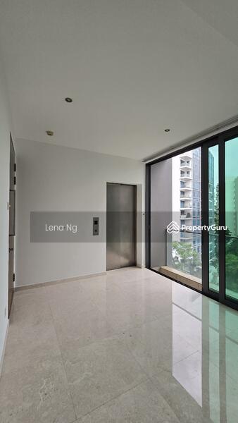 Private Foyer 