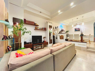 For Sale - Candeville