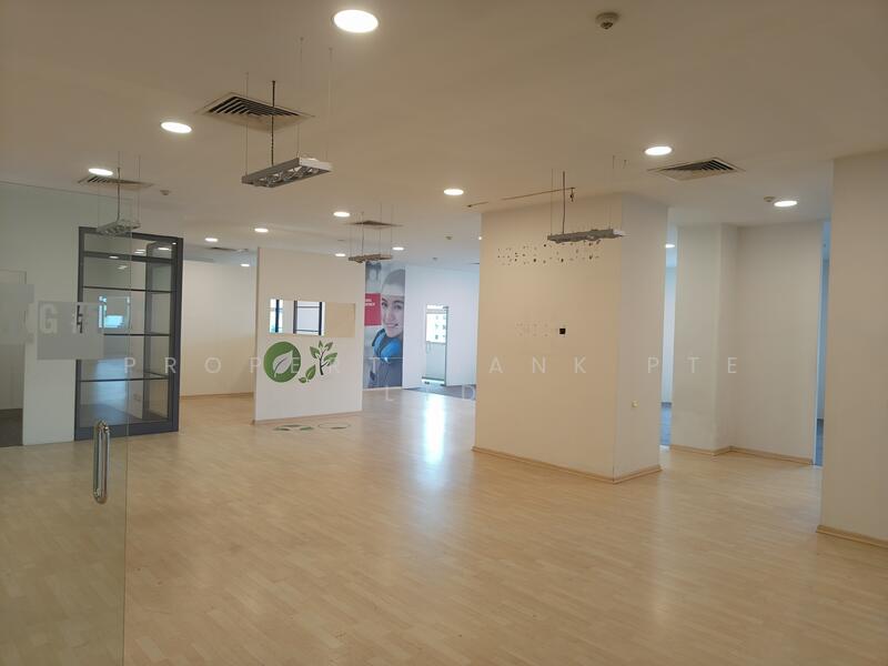 Prime Location Near Paya Lebar MRT |High-Ceiling | Heavy Power, , 5,832 sqft, Light Industrial (B1) For Rent, by SHARON, 25602343 - CommercialGuru.com.sg