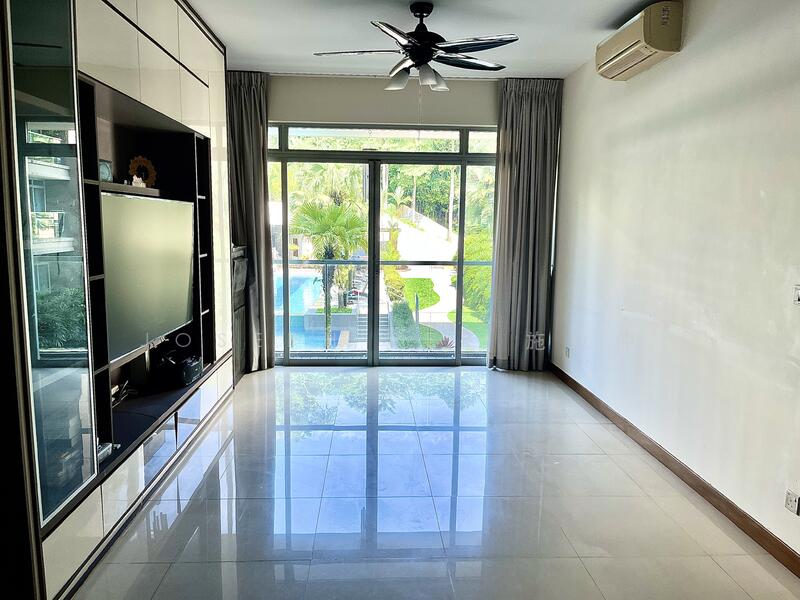 For Sale - The Raintree