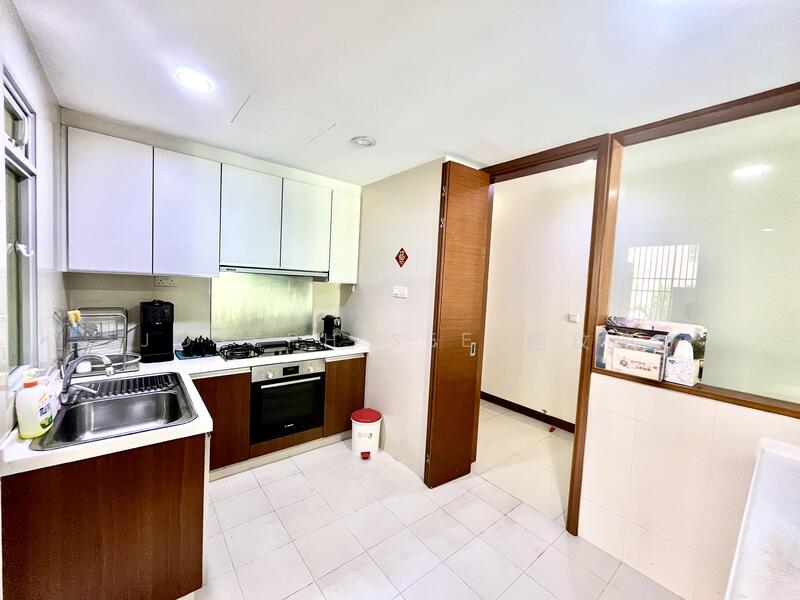 For Sale - The Raintree