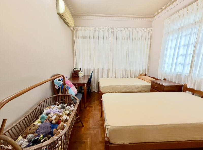 For Sale - Freehold Corner Terrace @ Lorong Marican