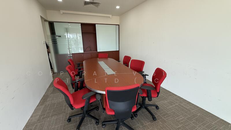 Corporate Building @ Alexandra 5000sqft Fitted Condition Near Amenities, Other Sizes 1400 /2300 / 3400 /11000sqft Call 96858829, 4,900 sqft, Office For Rent, by RONN, 25602643 - CommercialGuru.com.sg