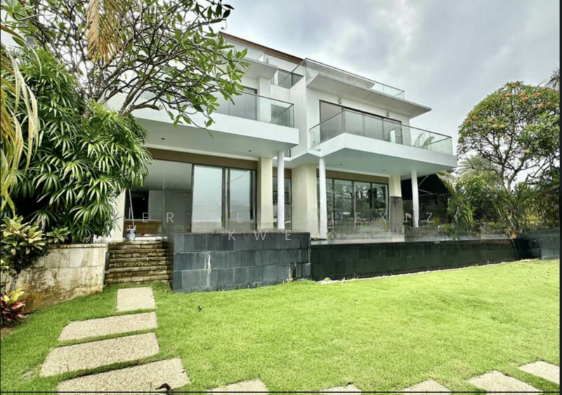 Sentosa Retreat with Private Berth & Pool, Paradise Island, Harbourfront / Telok Blangah, 8 Bedrooms, 11,371 sqft, Detached House For Rent, by Meriell Alexiz Kwek, 25602688 - PropertyGuru.com.sg