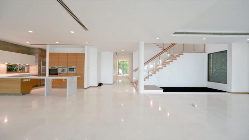 Sentosa Retreat with Private Berth & Pool, Paradise Island, Harbourfront / Telok Blangah, 8 Bedrooms, 11,371 sqft, Detached House For Rent, by Meriell Alexiz Kwek, 25602688 - PropertyGuru.com.sg