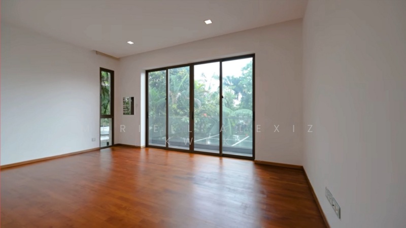 Sentosa Retreat with Private Berth & Pool, Paradise Island, Harbourfront / Telok Blangah, 8 Bedrooms, 11,371 sqft, Detached House For Rent, by Meriell Alexiz Kwek, 25602688 - Living Room - PropertyGuru.com.sg