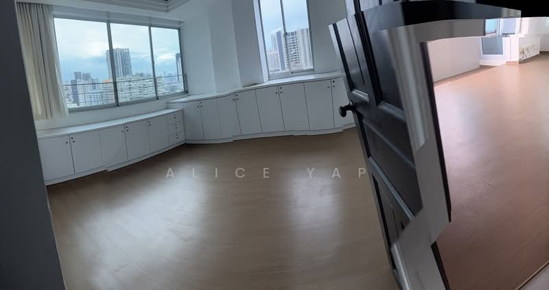 Rajah Towers, 32 Jalan Rajah, 4 Bedrooms, 2,099 sqft, Apartment For Sale, by Alice Yap, 25602731 - Interior - PropertyGuru.com.sg