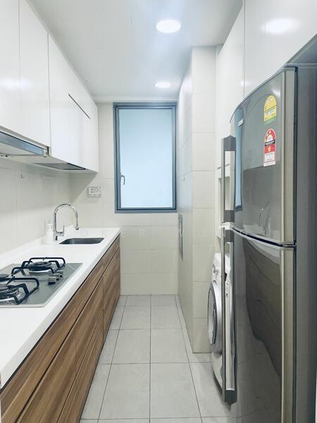 Skies Miltonia, , 2 Bedrooms, 800 sqft, Condominium For Rent, by Yoker Wong, 25602905 - PropertyGuru.com.sg