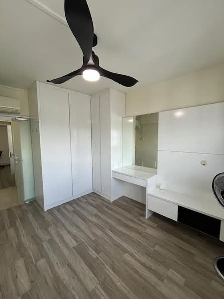 2 Lorong Lew Lian, 2 Lorong Lew Lian, 2 Bedrooms, 785 sqft, HDB Flat For Rent, by George Lim, 25602906 - Bedroom - PropertyGuru.com.sg