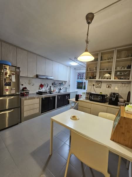 1 Toh Yi Drive, 1 Toh Yi Drive, 4 Bedrooms, 1,313 sqft, HDB Flat For Sale, by Evelyn Ong, 25603222 - PropertyGuru.com.sg