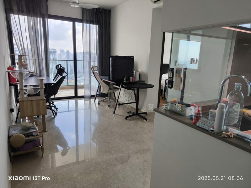 Avenue South Residence, 13 Silat Avenue, 2 Bedrooms, 732 sqft, Condominium For Rent, by Ben XIA 夏天鹏, 25603649 - Living Room - PropertyGuru.com.sg