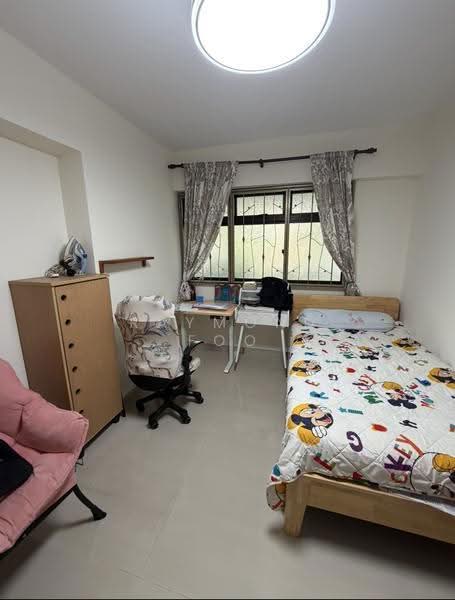 316A Ang Mo Kio Street 31, 316A Ang Mo Kio Street 31, Ang Mo Kio / Bishan / Thomson, Room Rental, 150 sqft, HDB Flat For Rent, by Raymond Foo, 25603895 - Bedroom - PropertyGuru.com.sg