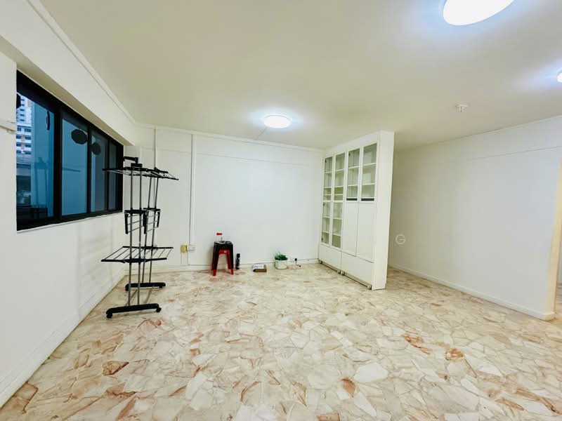 236 Jurong East Street 21, 236 Jurong East Street 21, 2 Bedrooms, 868 sqft, HDB Flat For Rent, by Jason Leong, 25604071 - PropertyGuru.com.sg