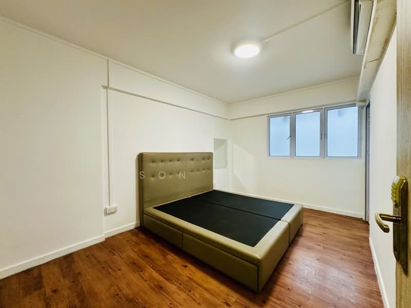 236 Jurong East Street 21, 236 Jurong East Street 21, 2 Bedrooms, 868 sqft, HDB Flat For Rent, by Jason Leong, 25604071 - PropertyGuru.com.sg