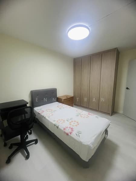 98 Lorong 1 Toa Payoh, 98 Lorong 1 Toa Payoh, Room Rental, 130 sqft, HDB Flat For Rent, by Jenny Tran, 25604171 - PropertyGuru.com.sg