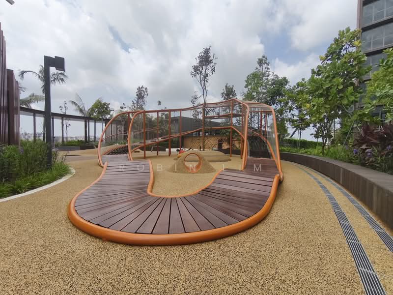 Pasir Ris 8 Condominium For Sale at S$ 999,999 | PropertyGuru Singapore