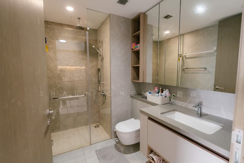 One-North Eden, 8 Slim Barracks Rise, 1 Bedroom, 517 sqft, Condominium For Sale, by Shaun Chen 陈韵百, 25604480 - Bathroom - PropertyGuru.com.sg