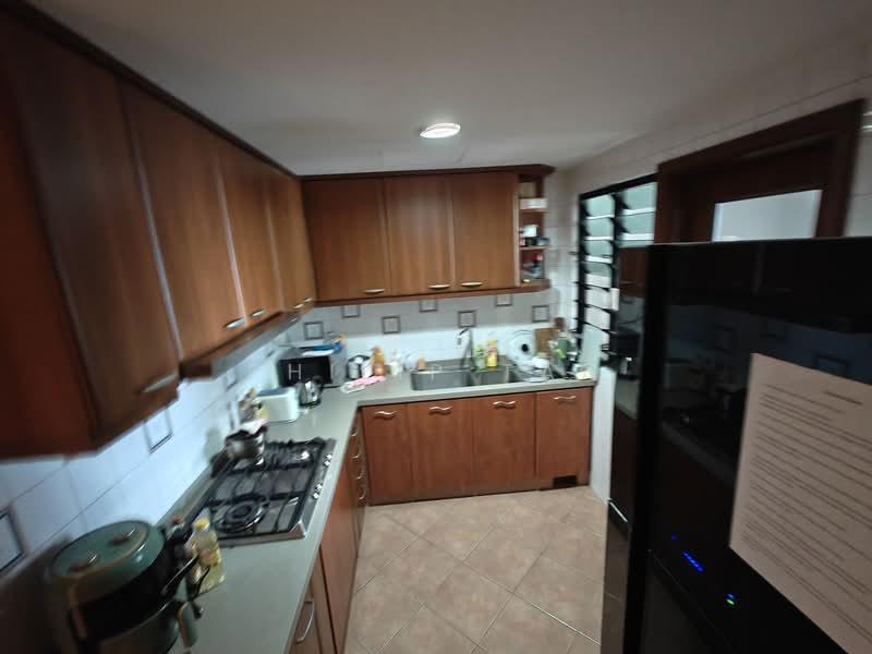 Central Grove, , Room Rental, 170 sqft, Condominium For Rent, by Philip Tan, 25604580 - PropertyGuru.com.sg