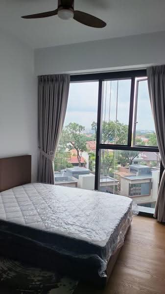 Parc Clematis, 8F Jalan Lempeng, Buona Vista / West Coast / Clementi New Town, 2 Bedrooms, 710 sqft, Condominium For Rent, by Carrie Cheah, 25604650 - Bedroom - PropertyGuru.com.sg