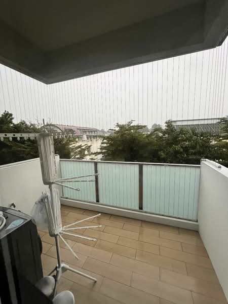 For Rent - 10 Shelford