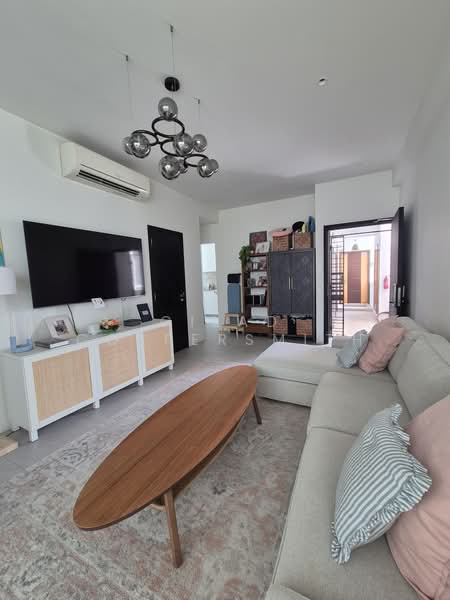 Aspen Loft, 170 Joo Chiat Terrace, 2 Bedrooms, 1,012 sqft, Condominium For Sale, by Gilad Coppersmith, 25605017 - Living Room - PropertyGuru.com.sg