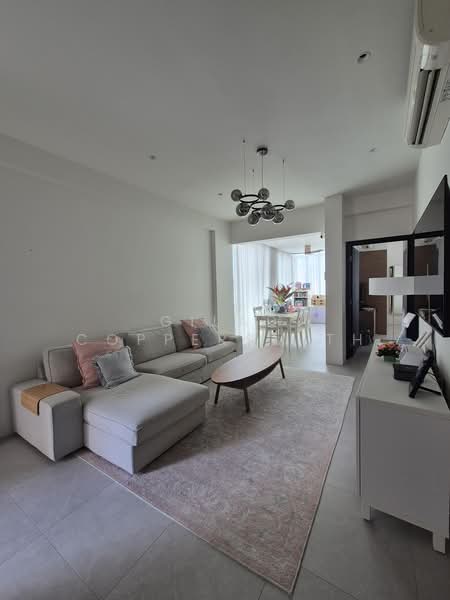 Aspen Loft, 170 Joo Chiat Terrace, 2 Bedrooms, 1,012 sqft, Condominium For Sale, by Gilad Coppersmith, 25605017 - Living Room - PropertyGuru.com.sg