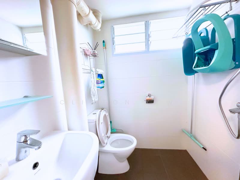 219 Ang Mo Kio Avenue 1, 219 Ang Mo Kio Avenue 1, 2 Bedrooms, 883 sqft, HDB Flat For Rent, by Clinton Yew, 25605256 - PropertyGuru.com.sg