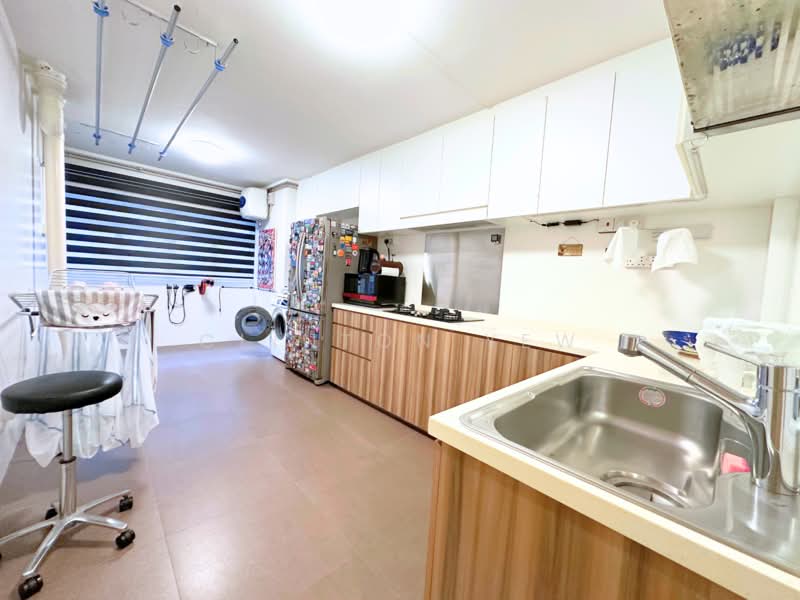 219 Ang Mo Kio Avenue 1, 219 Ang Mo Kio Avenue 1, 2 Bedrooms, 883 sqft, HDB Flat For Rent, by Clinton Yew, 25605256 - PropertyGuru.com.sg