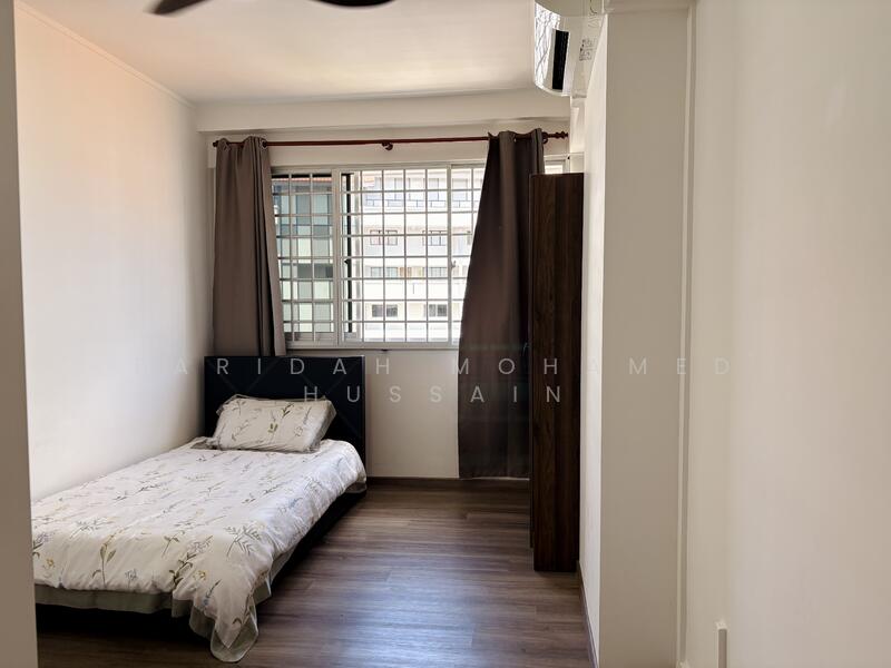 451 Pasir Ris Drive 6 HDB Flat For Sale at S$ 670,000 | PropertyGuru Singapore - Common Room 1