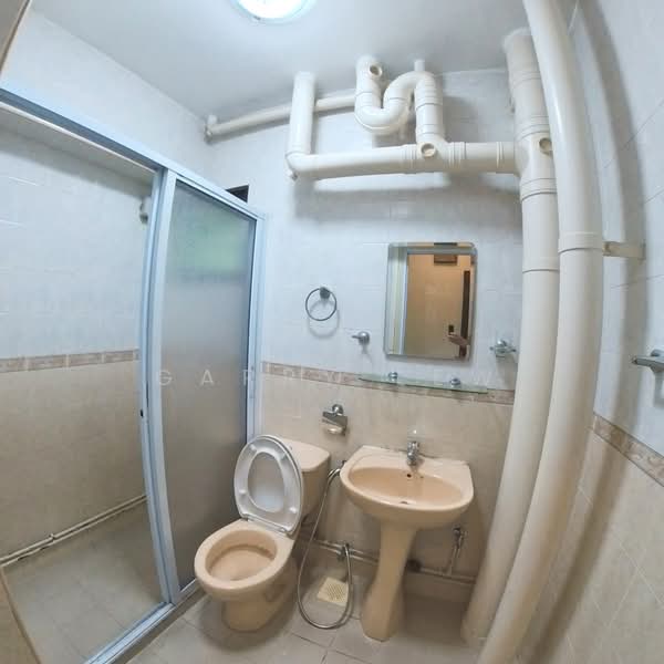 For Rent - 298C Compassvale Street