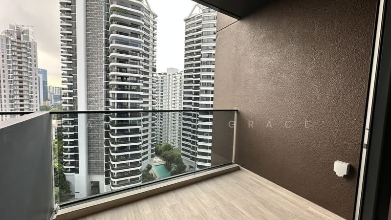 Pullman Residences, 18 Dunearn Road, 2 Bedrooms, 667 sqft, Condominium For Rent, by Lay Hoon Grace Ser, 25605705 - Balcony - PropertyGuru.com.sg