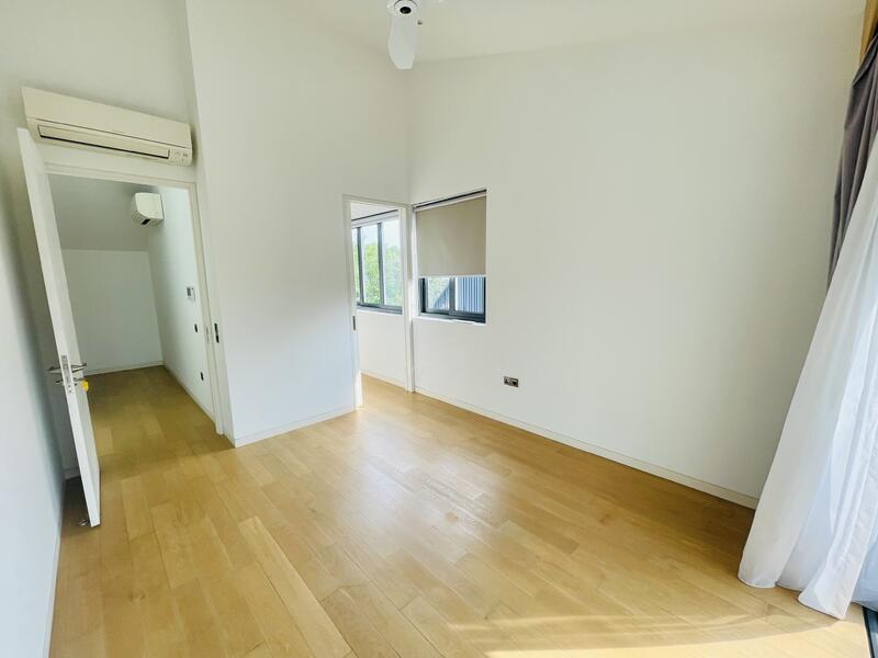 For Rent - Victoria Park Villas